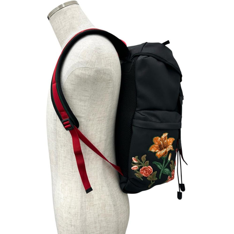 【GUCCI/グッチ】 429037 タイガ―ヘッド バックパック リュック・デイパック キャンバス ブラック ユニセックス【中古】【真子質店】【BL】




【Sxx】