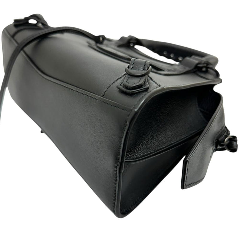 【BALENCIAGA/バレンシアガ】 ネオクラシック ミニ 638524 2WAY ハンドバッグ ショルダーバッグ レザー ブラック/ブラック金具 レディース【中古】【真子質店】【BL】 【IMaMox】
