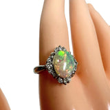 9号 オパール 0.98ct ダイヤモンド 計0.23ct リング・指輪 Pt900プラチナ 4.8g レディース
【中古】【真子質店】【NN】




【DIMi】