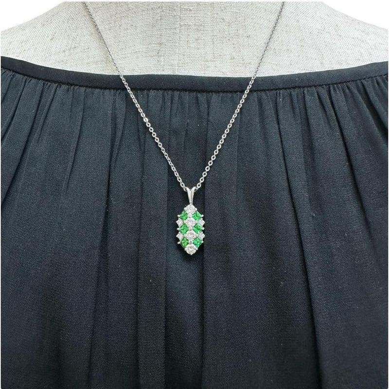 グリーングロッシュラーガーネット 0.86ct ダイヤモンド 0.87ct ペンダントトップ Pt900プラチナ 3.7g レディース 【中古】【真子質店】【NN】 【YIY】