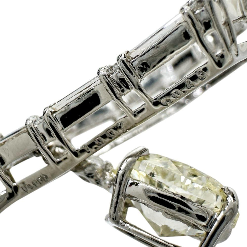 中央ダイヤモンド(VLY-SI1) 1.007ct ダイヤモンド 計0.45ct ペンダントトップ Pt900プラチナ 2.6g レディース
【中古】【真子質店】【NN】




【IIDD】