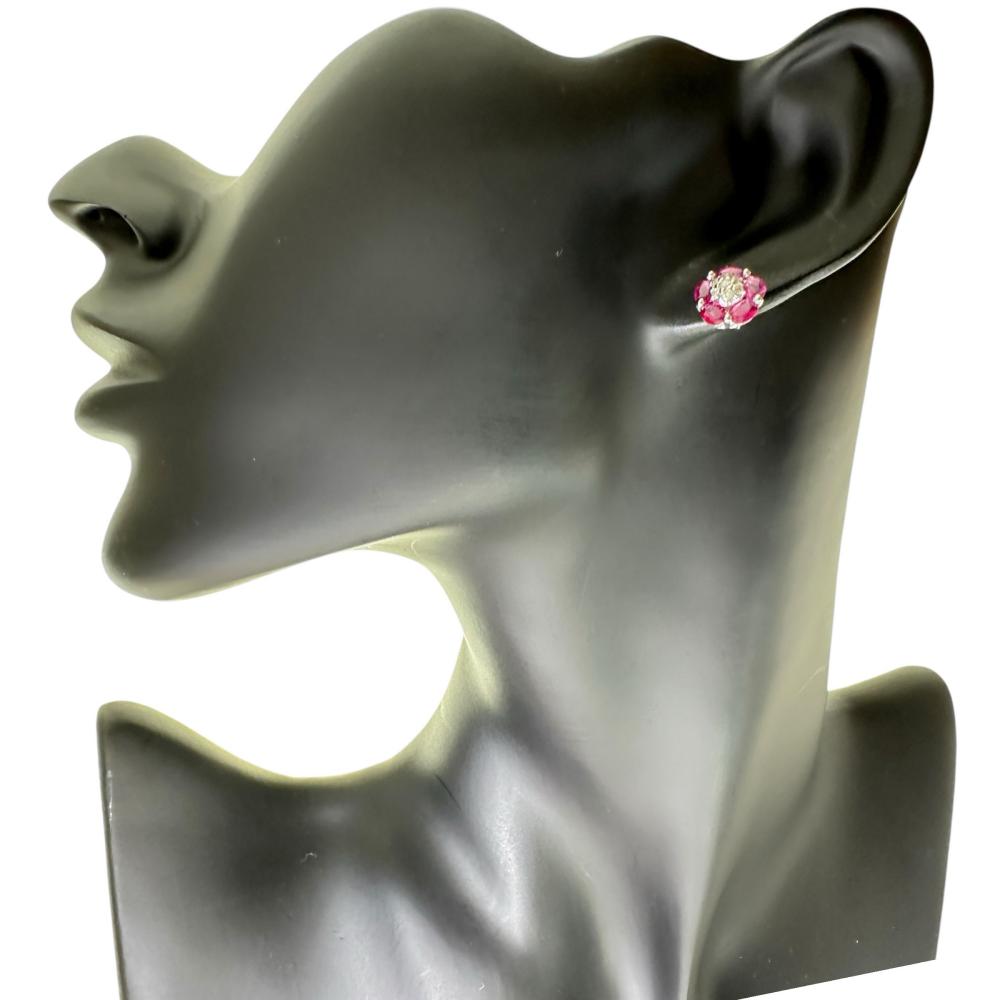 花モチーフ フラワーモチーフ ルビー 1.08×2ct ダイヤモンド 0.10×2ct