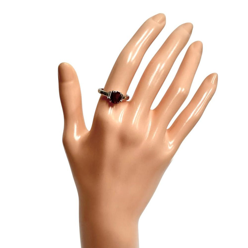 11号 ビルマ産ルビー 1.10ct ダイヤモンド 計0.17ct リング・指輪 Pt900プラチナ 5.1g レディース
【中古】【真子質店】【NN】




【IMoDx】