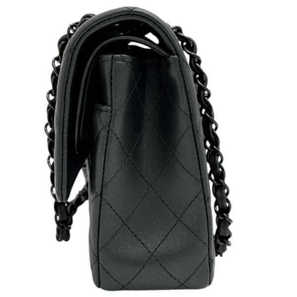 【CHANEL/シャネル】 マトラッセ Wフラップ Wチェーン ショルダーバッグ シリアルプレート式 レザー ソーブラック レディース【中古】【真子質店】【BL】




【IIKxx】