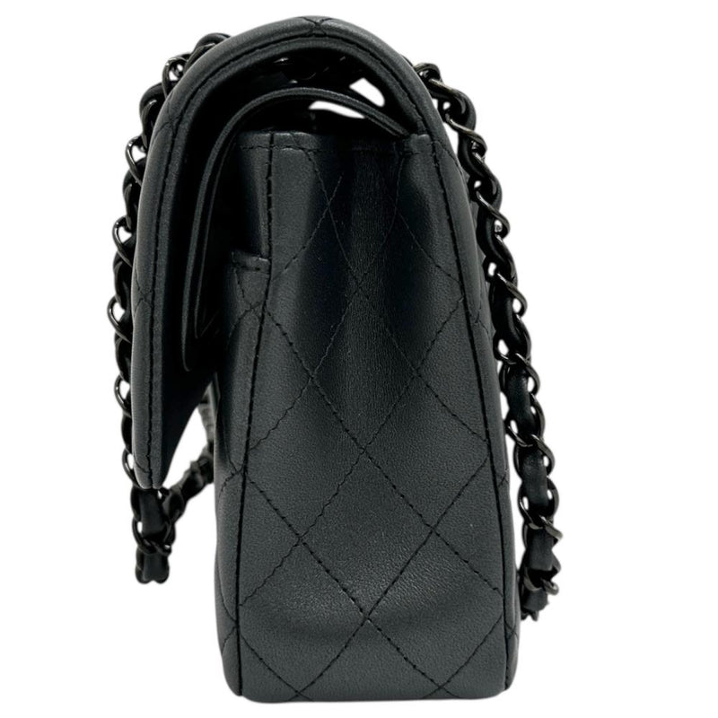 【CHANEL/シャネル】 マトラッセ Wフラップ Wチェーン ショルダーバッグ シリアルプレート式 レザー ソーブラック レディース【中古】【真子質店】【BL】




【IIKxx】