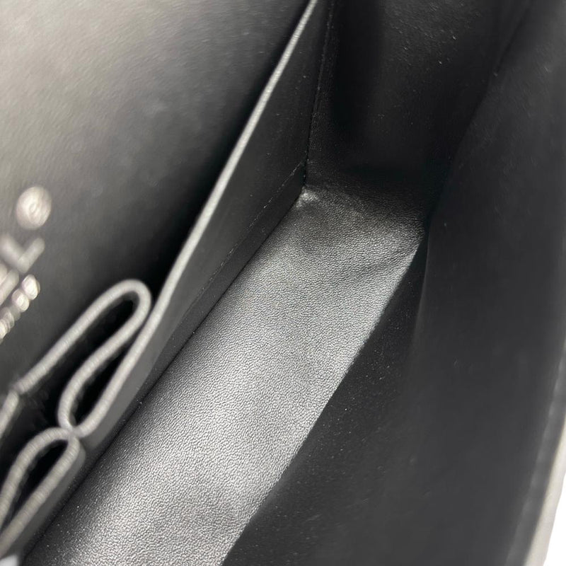 【CHANEL/シャネル】 マトラッセ Wフラップ Wチェーン ショルダーバッグ シリアルプレート式 レザー ソーブラック レディース【中古】【真子質店】【BL】




【IIKxx】
