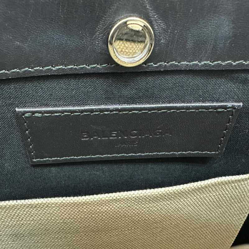 【BALENCIAGA/バレンシアガ】 ネイビーポシェット 339937 ショルダーバッグ キャンバス/レザー アイボリー/ブラック レディース【中古】【真子質店】【BL】




【Txx】