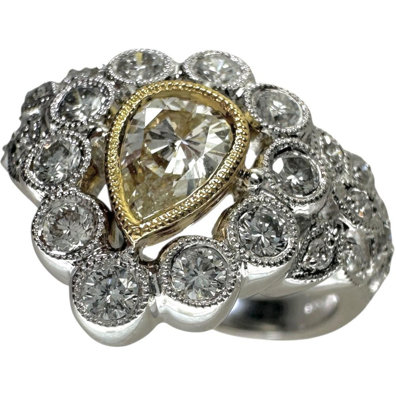 12号 中央ダイヤモンド 0.38ct その他ダイヤモンド 0.48ct リング・指輪 K18WGホワイトゴールド 18金/K18YGイエローゴールド 18金 6.8g レディース
【中古】【真子質店】【NN】




【IIMaMa】