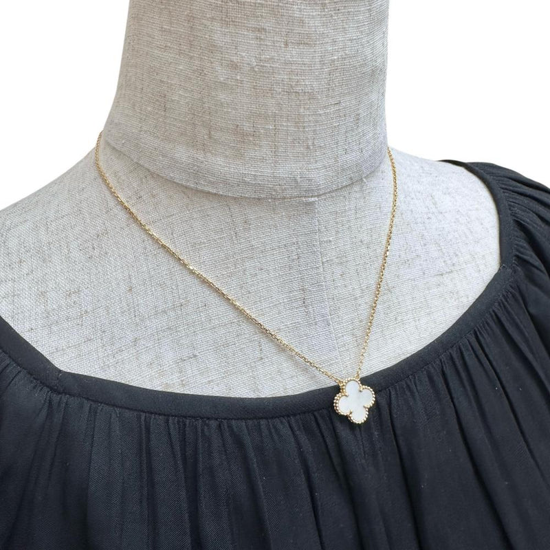 【Van Cleef & Arpels/ヴァンクリーフ＆アーペル】 マザーオブパール (MOP/白蝶貝) ネックレス ヴィンテージアルハンブラ K18ゴールド 18金 5.1g 42cm VCARA45900 レディース
【中古】【真子質店】【BL】




【TSTY】