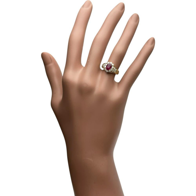 8号 ビルマ産ルビー 1.19ct ダイアモンド 0.65/0.06ct リング・指輪 K18ゴールド 18金 4.0g レディース
【中古】【真子質店】【NN】




【ITMaT】