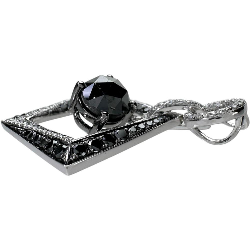 ブラックダイヤモンド 計1.07ct ダイヤモンド 計0.77ct ペンダントトップ K18WGホワイトゴールド 18金 3.8g レディース
【中古】【真子質店】【NN】




【YYx】