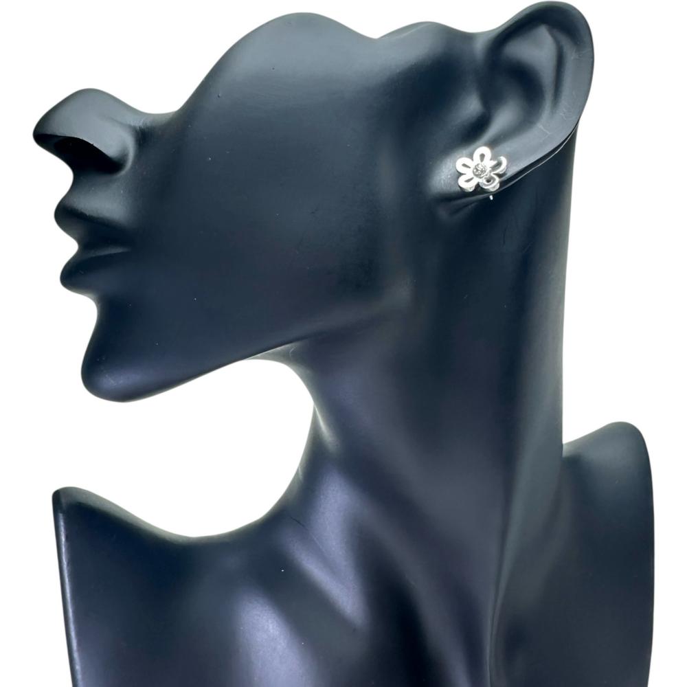 Ponte Vecchio/ポンテヴェキオ】 フラワー ダイヤモンド 0.04ct ピアス