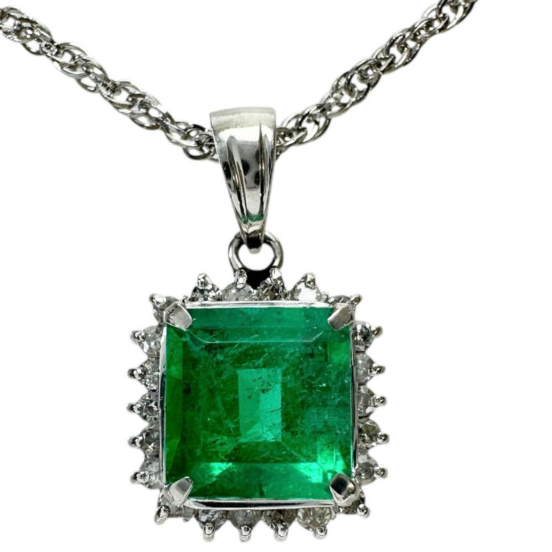 エメラルド 1.43ct ダイヤモンド 0.18ct ネックレス Pt850プラチナ/Pt900プラチナ 5.8g 40cm レディース
【中古】【真子質店】【NN】




【IIxx】