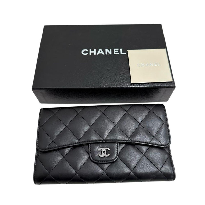 【CHANEL/シャネル】 11006967 マトラッセ 三つ折り財布 レザー ブラック レディース【中古】【真子質店】【BL】




【Kxx】