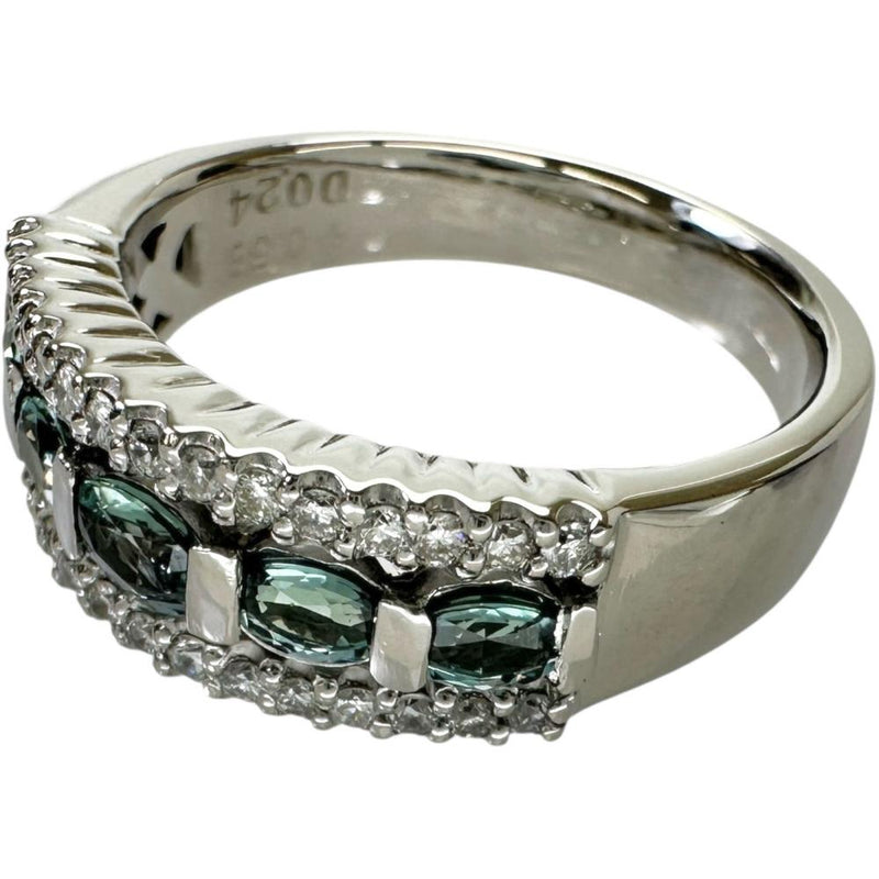 12.5号 アレキサンドライト 0.58ct ダイヤモンド 0.24ct リング・指輪 Pt900プラチナ 8.1g レディース
【中古】【真子質店】【NN】




【MixMa】