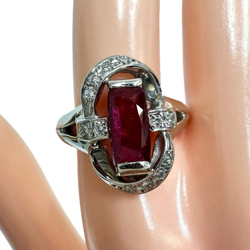 10.5号 ルビー 1.999ct ダイヤモンド 計0.18ct リング・指輪 Pt900プラチナ 10.7g レディース
【中古】【真子質店】【NN】




【IMaTx】