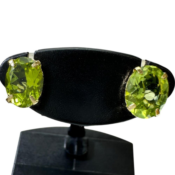ペリドット 1.20×2ct ピアス K18ゴールド 18金 1.3g レディース
【中古】【真子質店】【NN】




【IMoS】
