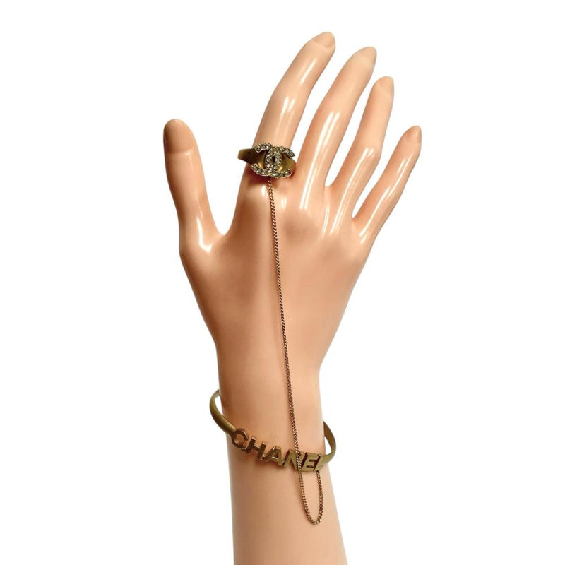 【CHANEL/シャネル】 ココマーク リング付きブレスレット バングル GP/ラインストーン 15.0g 01C ゴールド レディース
【中古】【真子質店】【GD】




【YMax】