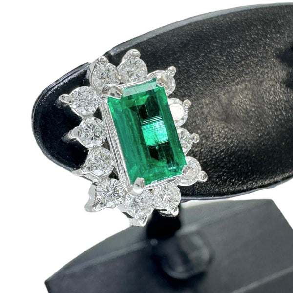 エメラルド 0.38/0.36ct ダイヤモンド 0.24×2ct ピアス Pt900プラチナ 3.4g レディース
【中古】【真子質店】【NN】




【KKx】