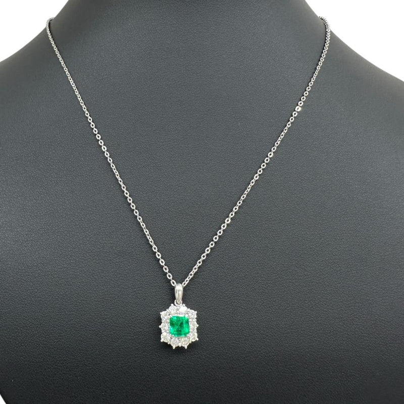 エメラルド 0.94ct ダイヤモンド 0.70ct ペンダントトップ Pt900プラチナ 3.9g レディース
【中古】【真子質店】【NN】




【SSx】