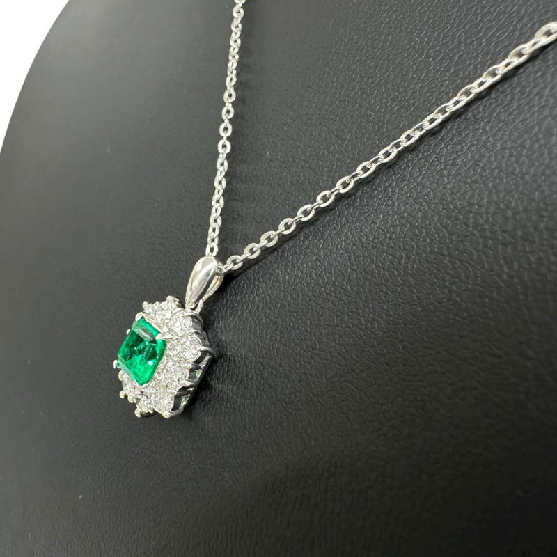 エメラルド 0.94ct ダイヤモンド 0.70ct ペンダントトップ Pt900プラチナ 3.9g レディース
【中古】【真子質店】【NN】




【SSx】