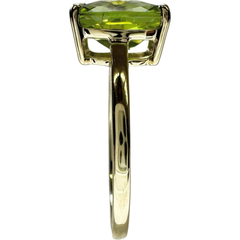 16号 ペリドット 2.50ct リング・指輪 K18ゴールド 18金 2.7g レディース
【中古】【真子質店】【NN】




【MaYMa】