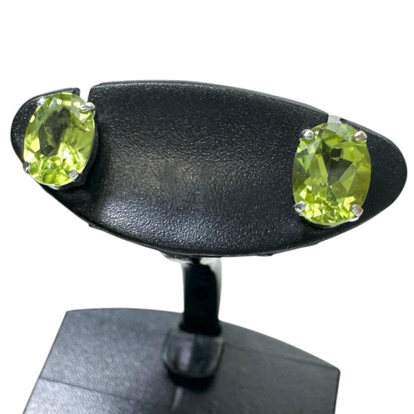 ペリドット 0.80×2ct ピアス K18WGホワイトゴールド 18金 0.8g レディース
【中古】【真子質店】【NN】




【KK】
