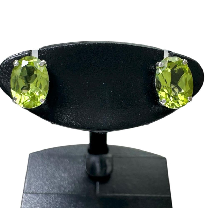 ペリドット 0.80×2ct ピアス K18WGホワイトゴールド 18金 0.8g レディース
【中古】【真子質店】【NN】




【KK】