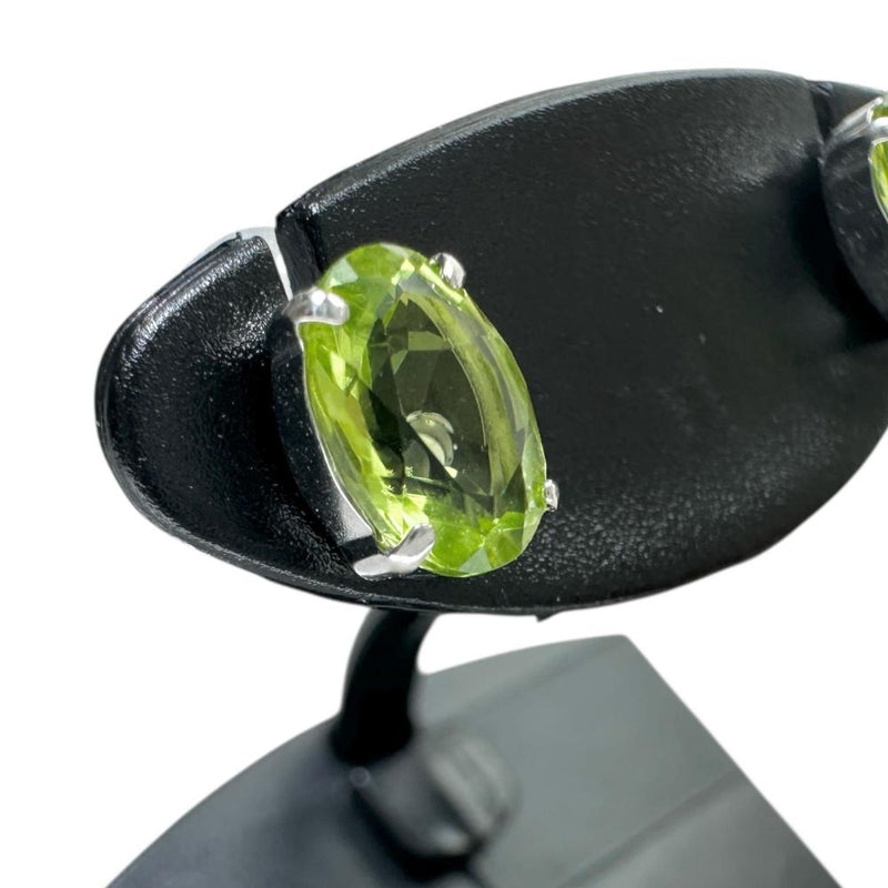 ペリドット 0.80×2ct ピアス K18WGホワイトゴールド 18金 0.8g レディース
【中古】【真子質店】【NN】




【KK】