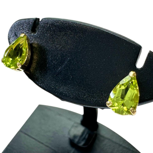 しずくモチーフ ペリドット 0.35×2ct ピアス K18ゴールド 18金 0.5g レディース
【中古】【真子質店】【NN】




【YY】