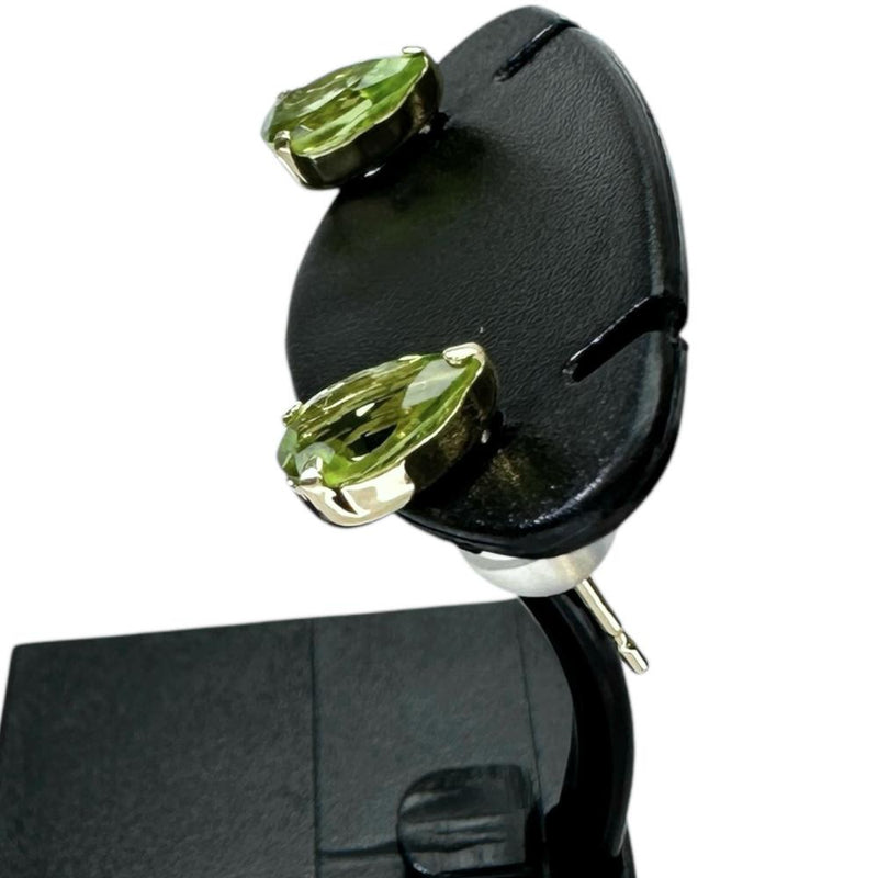 しずくモチーフ ペリドット 0.35×2ct ピアス K18ゴールド 18金 0.5g レディース
【中古】【真子質店】【NN】




【YY】