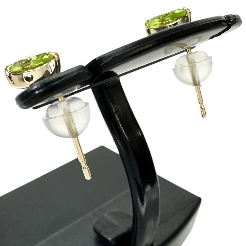 しずくモチーフ ペリドット 0.35×2ct ピアス K18ゴールド 18金 0.5g レディース
【中古】【真子質店】【NN】




【YY】