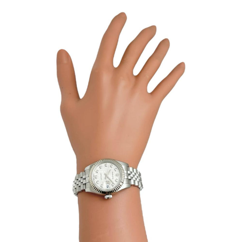 【ROLEX/ロレックス】 デイトジャスト 179173G 箱有 腕時計 ステンレススチール/WG 自動巻き/オートマ V番(2009年) シルバーコンピューター文字盤/シルバーベルト レディース
【中古】【真子質店】【BL】




【YMixx】
【ex】