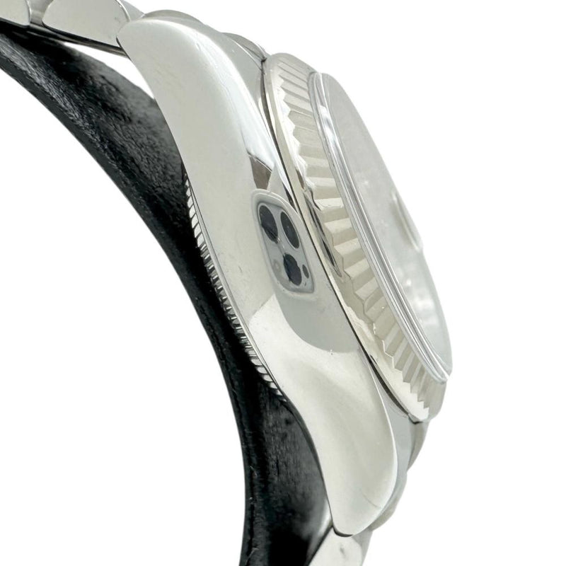【ROLEX/ロレックス】 デイトジャスト 179173G 箱有 腕時計 ステンレススチール/WG 自動巻き/オートマ V番(2009年) シルバーコンピューター文字盤/シルバーベルト レディース
【中古】【真子質店】【BL】




【YMixx】
【ex】
