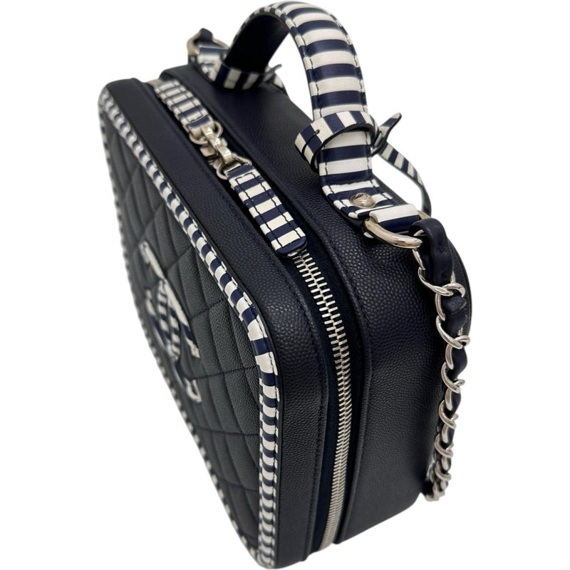 【CHANEL/シャネル】 CCフィリグリー カード/シール有 チェーンショルダー バニティ ハンドバッグ キャビアスキン ネイビー/ホワイト レディース【中古】【真子質店】【BL】




【MaMoxx】