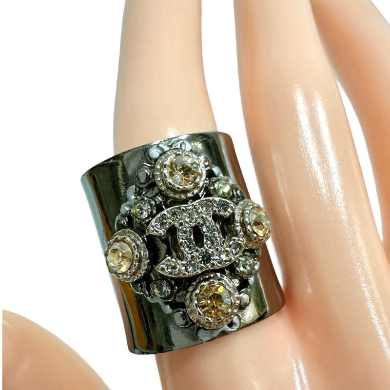 13号【CHANEL/シャネル】 ココマーク リング・指輪 メタル/ビジュー 14.0g レディース
【中古】【真子質店】【GD】




【IMox】