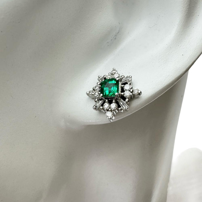 エメラルド 0.57ct ダイヤモンド 0.59ct ピアス Pt900プラチナ 4.7g レディース
【中古】【真子質店】【NN】




【KIMo】