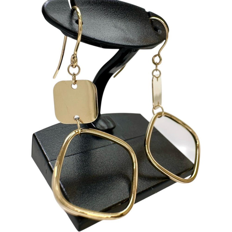 デザイン ピアス K14ゴールド 14金 1.3g レディース
【中古】【真子質店】【BL】




【IDMa】
【ex】