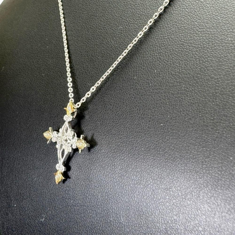 クロスモチーフ　十字架モチーフ ダイヤモンド 0.06ct ペンダントトップ K18WGホワイトゴールド 18金/K18YGイエローゴールド 18金 2.9g レディース
【中古】【真子質店】【NN】




【DIMi】