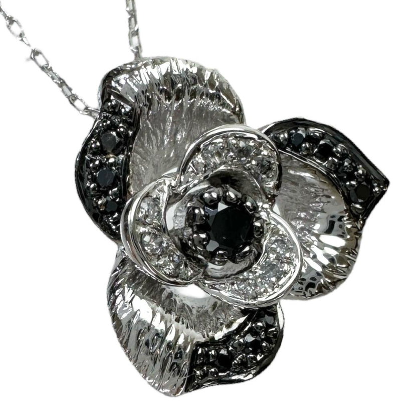 フラワー ダイヤモンド/ブラックダイヤモンド 0.14ct ネックレス K18WGホワイトゴールド 18金 2.7g 40cm レディース
【中古】【真子質店】【NN】




【MaMiMo】