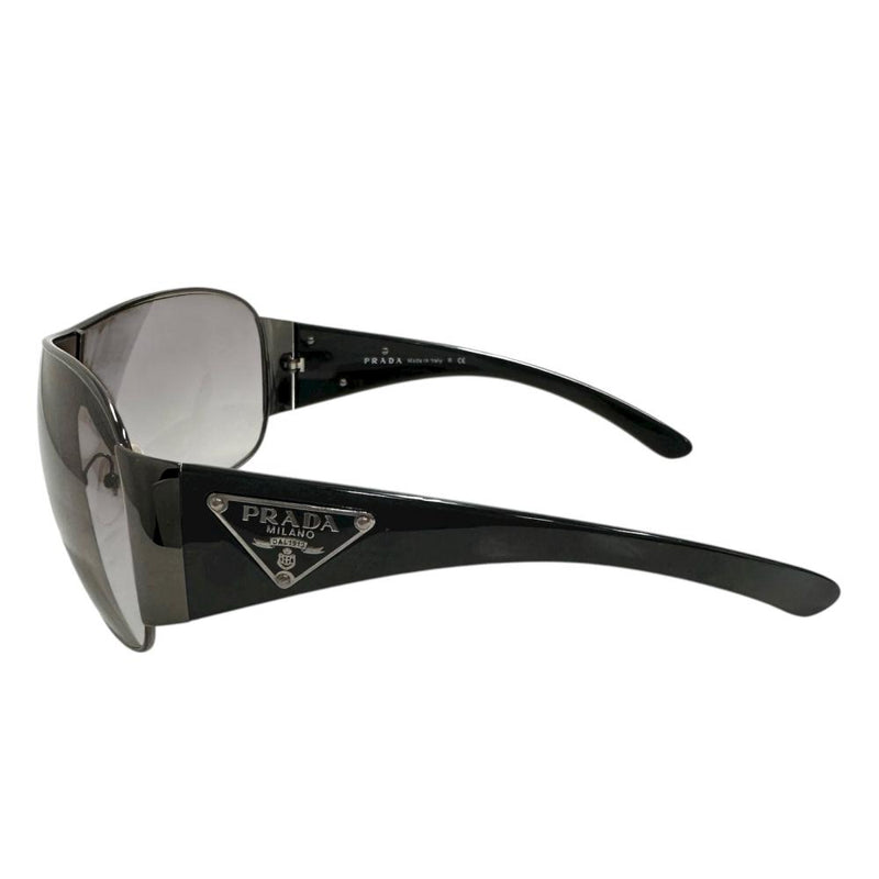 【PRADA/プラダ】 三角プレート サングラス サングラス プラスチック ブラック ユニセックス【中古】【真子質店】【GD】




【Dx】