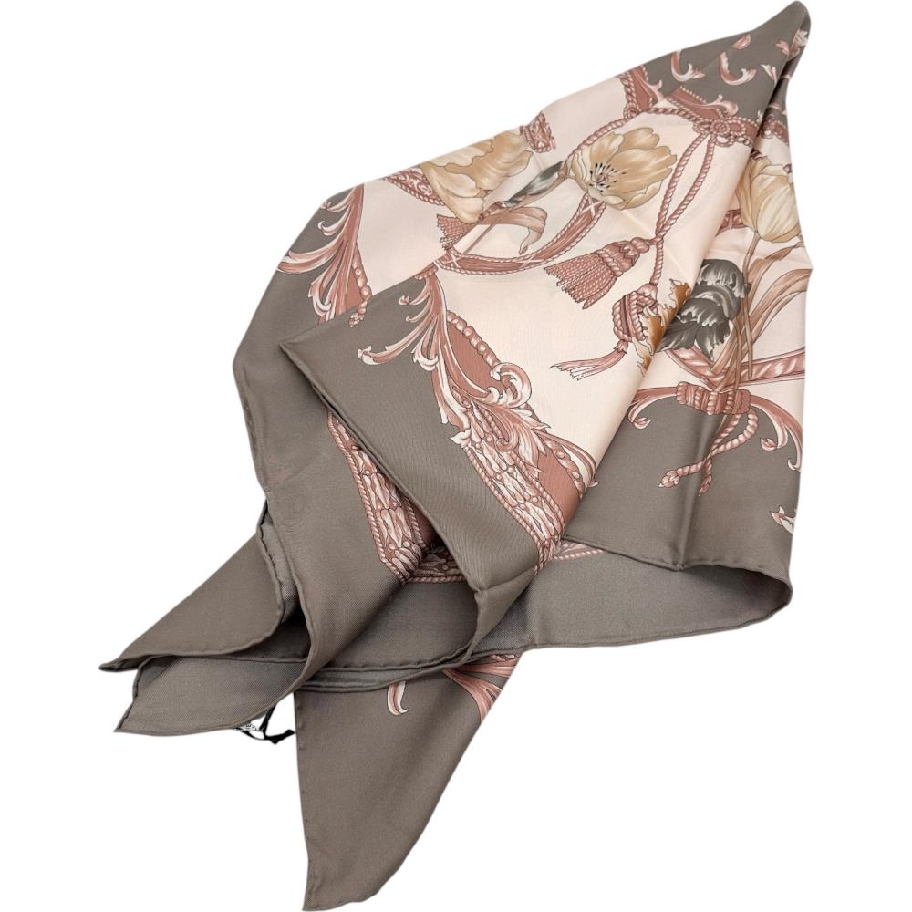 美品 ★Ferragamo★ スカーフ 大判 テディベア 楽器 音楽 ピンク 楽天市場】SALVATORE FERRAGAMO フェラガモ スカーフ 31 1595