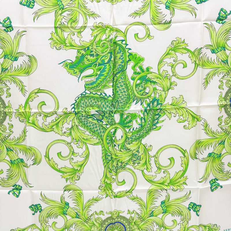 【VERSACE/ヴェルサーチ】 大判スカーフ ストール シルク100％ ブルー/グリーン/ホワイト レディース【中古】【真子質店】【GD】




【Max】