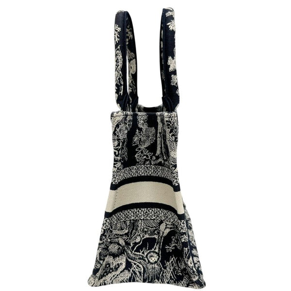 【Dior/ディオール】 ブックトート スモール トワルドゥジュイ ハンドバッグ キャンバス ネイビー レディース【中古】【真子質店】【BL】




【IMoSMo】