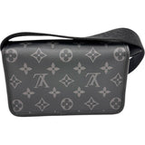 【LOUIS VUITTON/ルイ・ヴィトン】 ボスフォール ウェアラブルウォレット モノグラムエクリプス M12599 ショルダーバッグ PVC ブラック レディース【中古】【真子質店】【BL】




【IMiMiI】