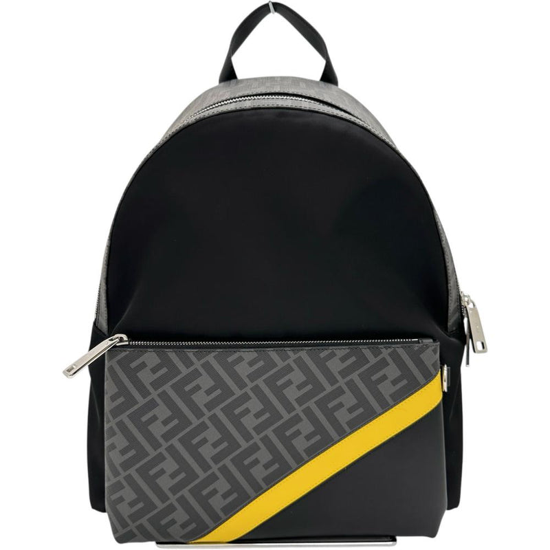 【FENDI/フェンディ】 7VZ042 リュック・デイパック レザー/ナイロン ダイアゴナル ズッカ柄/ブラック/グレー レディース【中古】【真子質店】【BL】




【IxDMo】