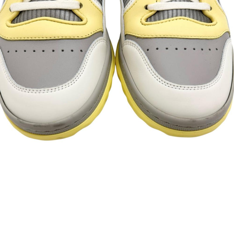 【GUCCI/グッチ】 インターロッキングG MAC80 747914 スニーカー レザー グレー/イエローレザー レディース【中古】【真子質店】【GD】




【Maxx】