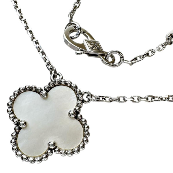 【Van Cleef & Arpels/ヴァンクリーフ＆アーペル】 ヴィンテージアルハンブラ ホワイトシェル ネックレス K18WGホワイトゴールド 18金 5.2g 42cm レディース
【中古】【真子質店】【GD】




【MaxTMo】