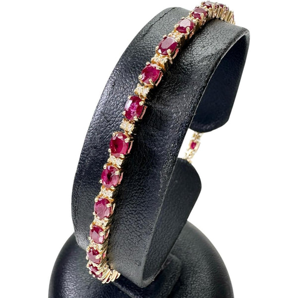 ルビー 5.50ct ダイヤモンド 0.50ct ブレスレット K18ゴールド 18金 10.2g 17.7cm レディース
【中古】【真子質店】【NN】




【IYMox】
