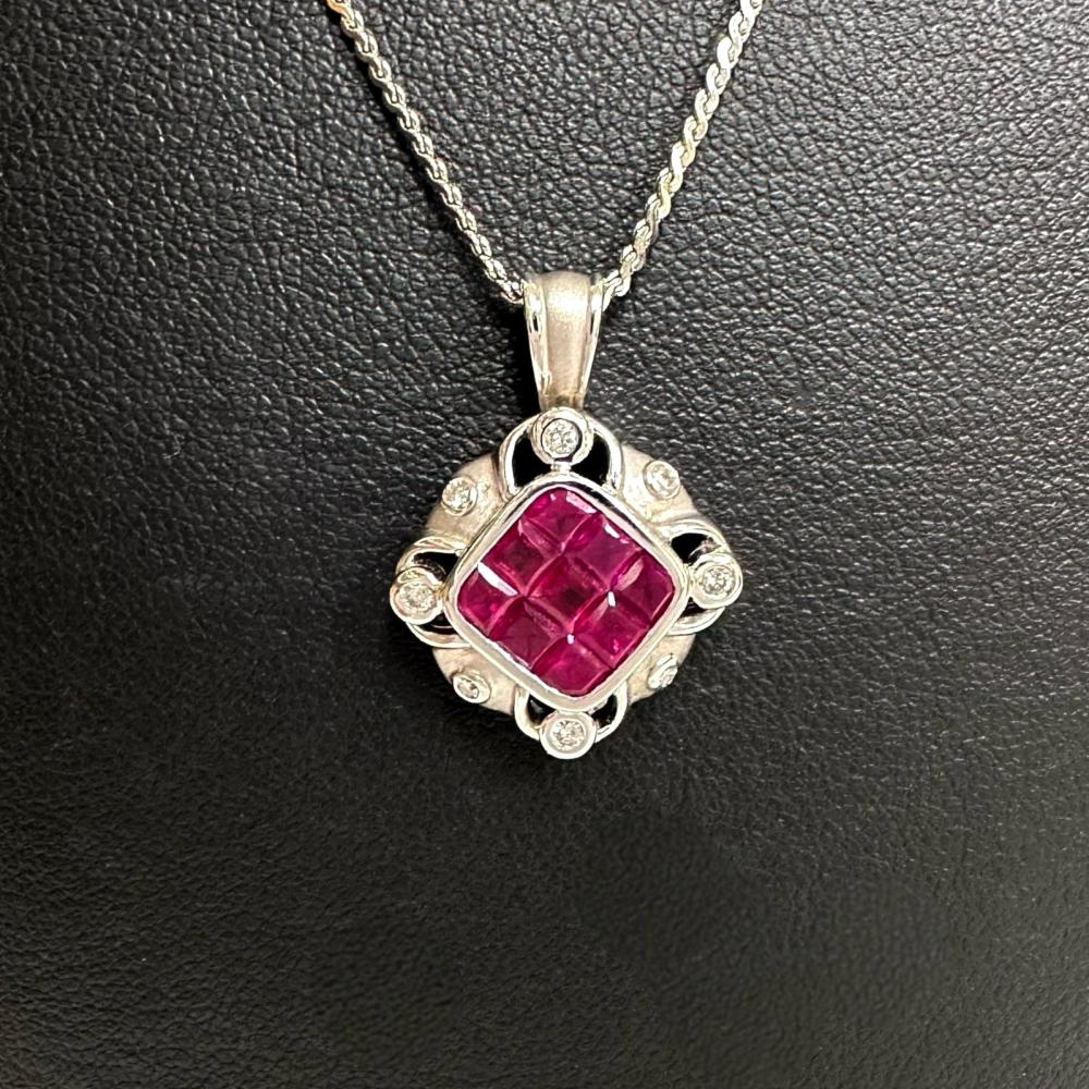 ミステリーセッティングルビー 計1.90ct ダイヤモンド 計0.18ct